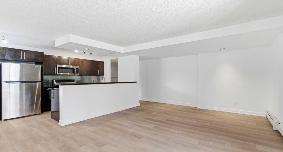 2220 16A Street, Calgary, Alberta T2T4K3, 2 Bedrooms Bedrooms, ,1 BathroomBathrooms,Residential,For Sale,16A,A2293076