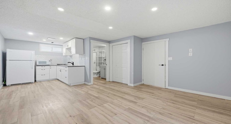 128 Ridgegate Way, Airdrie, Alberta T4B1A9, 4 Bedrooms Bedrooms, ,3 BathroomsBathrooms,Residential,For Sale,Ridgegate,A2293079