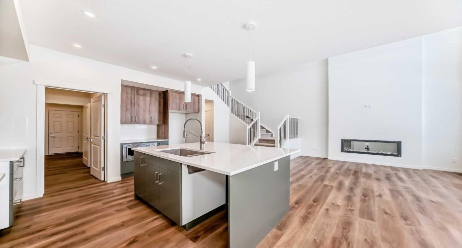 23 Bartlett Crescent, Calgary, Alberta T3S 0P5, 4 Bedrooms Bedrooms, ,3 BathroomsBathrooms,Residential,For Sale,Bartlett,A2293119