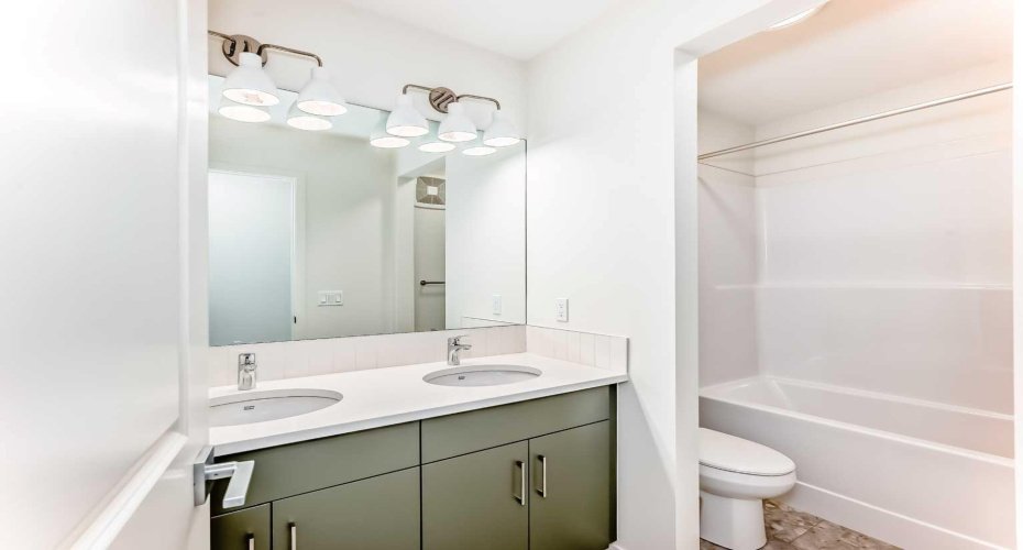 23 Bartlett Crescent, Calgary, Alberta T3S 0P5, 4 Bedrooms Bedrooms, ,3 BathroomsBathrooms,Residential,For Sale,Bartlett,A2293119