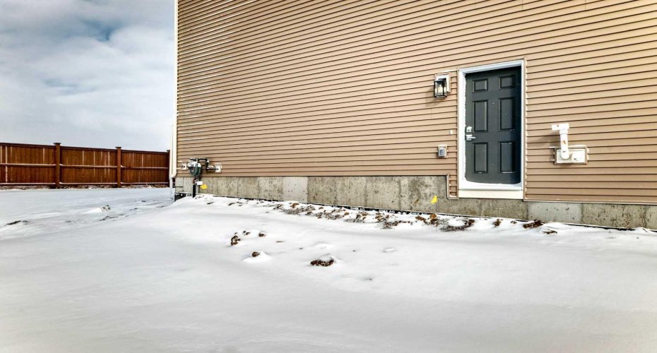 23 Bartlett Crescent, Calgary, Alberta T3S 0P5, 4 Bedrooms Bedrooms, ,3 BathroomsBathrooms,Residential,For Sale,Bartlett,A2293119