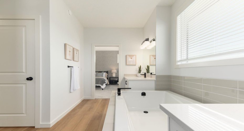 80 Creekside Path, Calgary, Alberta T2X 0G7, 4 Bedrooms Bedrooms, ,4 BathroomsBathrooms,Residential,For Sale,Creekside,A2293123