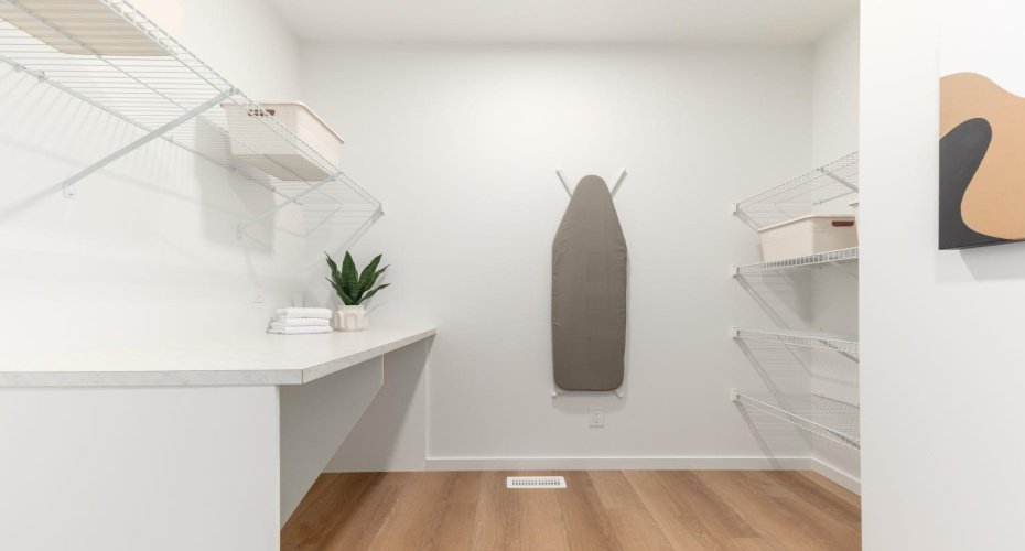 80 Creekside Path, Calgary, Alberta T2X 0G7, 4 Bedrooms Bedrooms, ,4 BathroomsBathrooms,Residential,For Sale,Creekside,A2293123