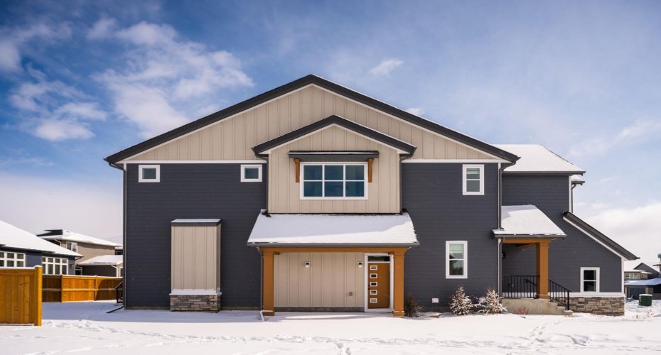 80 Creekside Path, Calgary, Alberta T2X 0G7, 4 Bedrooms Bedrooms, ,4 BathroomsBathrooms,Residential,For Sale,Creekside,A2293123