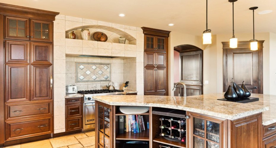 2248 9 Avenue, Calgary, Alberta T2G 5P7, 4 Bedrooms Bedrooms, ,5 BathroomsBathrooms,Residential,For Sale,9,A2293171