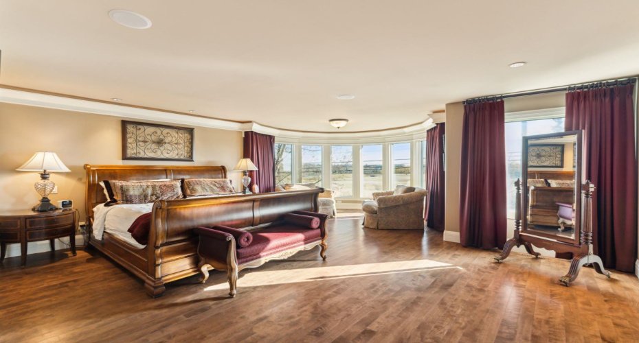 2248 9 Avenue, Calgary, Alberta T2G 5P7, 4 Bedrooms Bedrooms, ,5 BathroomsBathrooms,Residential,For Sale,9,A2293171