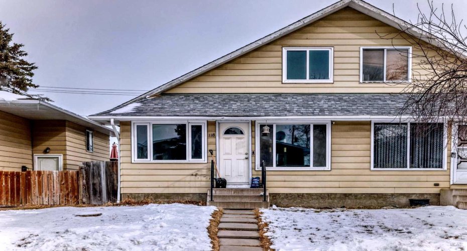 Charming bungalow on a quiet cul de sac!