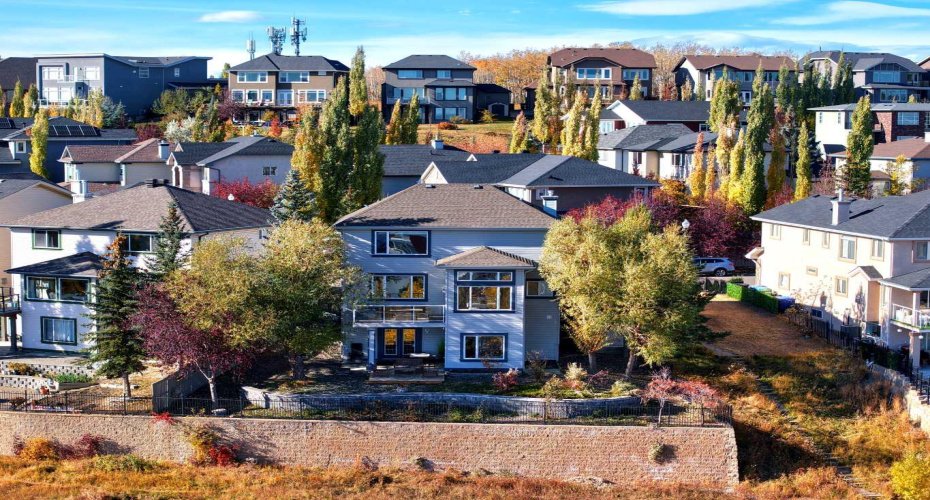 146 Springbluff Heights, Calgary, Alberta T3H 5B7, 4 Bedrooms Bedrooms, ,4 BathroomsBathrooms,Residential,For Sale,Springbluff,A2293274