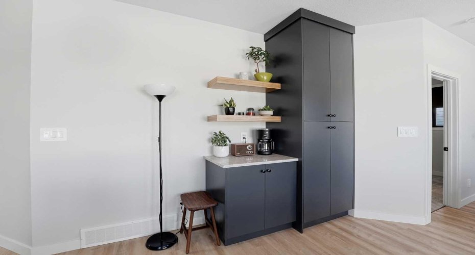 183 Ellington Crescent, Red Deer, Alberta T4P 3C9, 3 Bedrooms Bedrooms, ,3 BathroomsBathrooms,Residential,For Sale,Ellington,A2293344