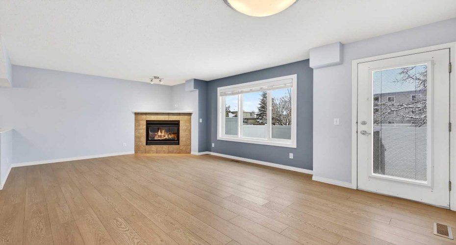 11 Chaparral Ridge Terrace, Calgary, Alberta T2X 3N6, 2 Bedrooms Bedrooms, ,2 BathroomsBathrooms,Residential,For Sale,Chaparral Ridge,A2293381