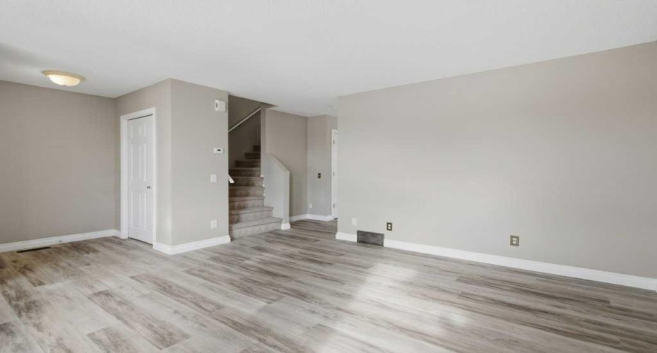 99 Covepark Square, Calgary, Alberta T3K5W9, 4 Bedrooms Bedrooms, ,2 BathroomsBathrooms,Residential,For Sale,Covepark,A2293442