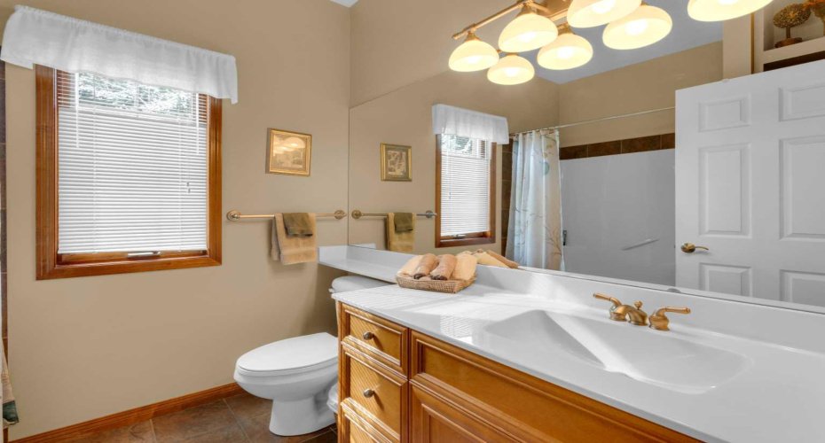 4 piece on the maine bath