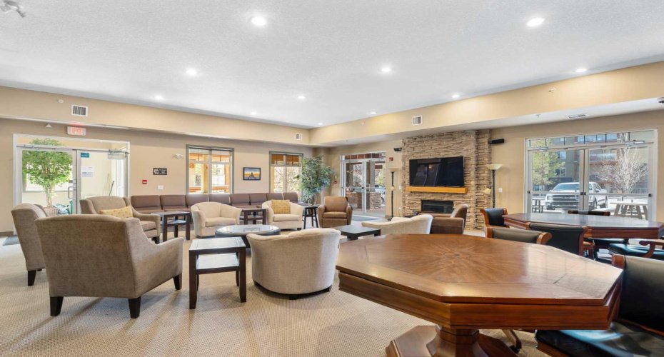 92 Crystal Shores Road, Okotoks, Alberta T1S 2N1, 2 Bedrooms Bedrooms, ,2 BathroomsBathrooms,Residential,For Sale,Crystal Shores,A2293466