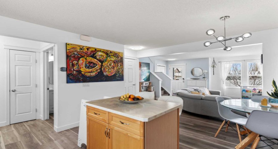 219 Silverado Plains Close, Calgary, Alberta T2X 0J2, 3 Bedrooms Bedrooms, ,2 BathroomsBathrooms,Residential,For Sale,Silverado Plains,A2293474