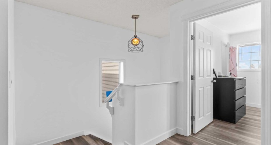 219 Silverado Plains Close, Calgary, Alberta T2X 0J2, 3 Bedrooms Bedrooms, ,2 BathroomsBathrooms,Residential,For Sale,Silverado Plains,A2293474