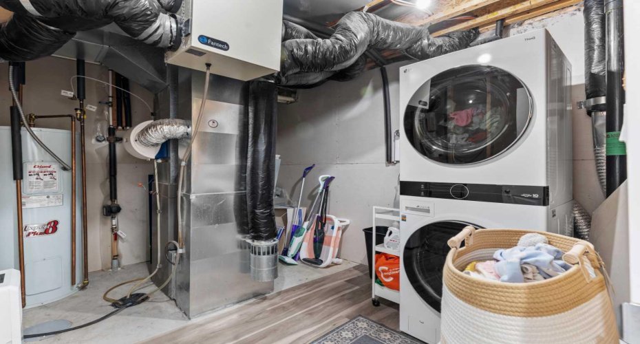 219 Silverado Plains Close, Calgary, Alberta T2X 0J2, 3 Bedrooms Bedrooms, ,2 BathroomsBathrooms,Residential,For Sale,Silverado Plains,A2293474