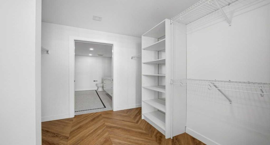 8445 Broadcast Avenue, Calgary, Alberta T3H 6B6, 2 Bedrooms Bedrooms, ,3 BathroomsBathrooms,Residential,For Sale,Broadcast,A2293477