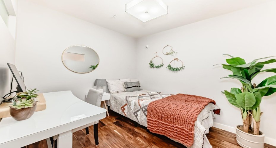 Bedroom 2, den