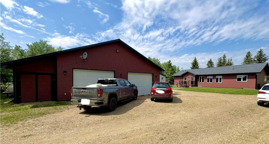 346, 14579 Twp Rd 690, Lac La Biche, Alberta T0A 2C0, 3 Bedrooms Bedrooms, ,2 BathroomsBathrooms,Residential,For Sale,Twp Rd 690,A2293623