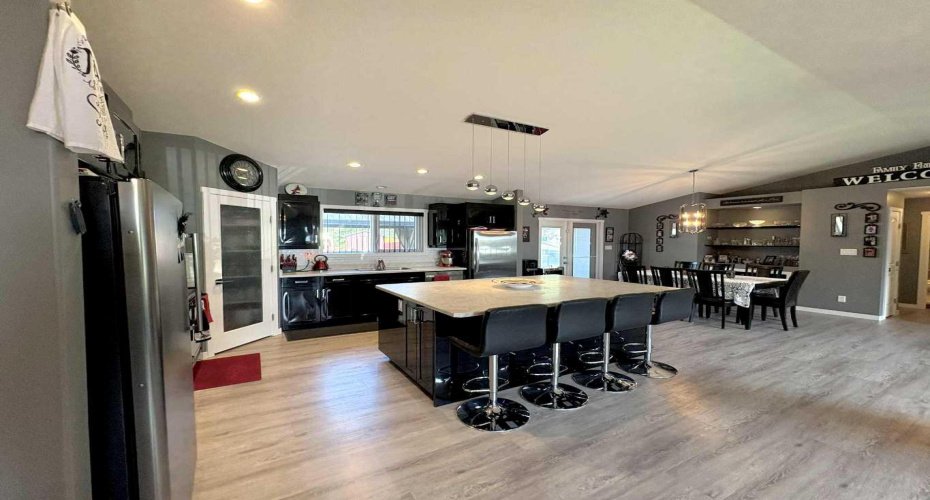 346, 14579 Twp Rd 690, Lac La Biche, Alberta T0A 2C0, 3 Bedrooms Bedrooms, ,2 BathroomsBathrooms,Residential,For Sale,Twp Rd 690,A2293623