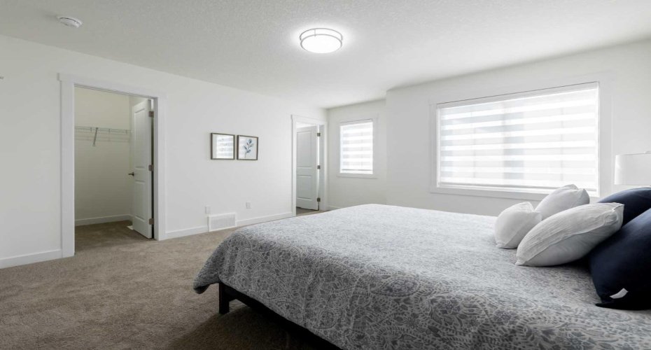 721 Clearview Green, Chestermere, Alberta T2P 2G7, 3 Bedrooms Bedrooms, ,3 BathroomsBathrooms,Residential,For Sale,Clearview,A2293734