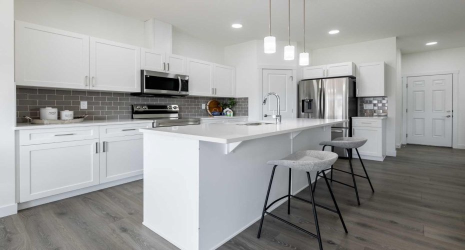 721 Clearview Green, Chestermere, Alberta T2P 2G7, 3 Bedrooms Bedrooms, ,3 BathroomsBathrooms,Residential,For Sale,Clearview,A2293734