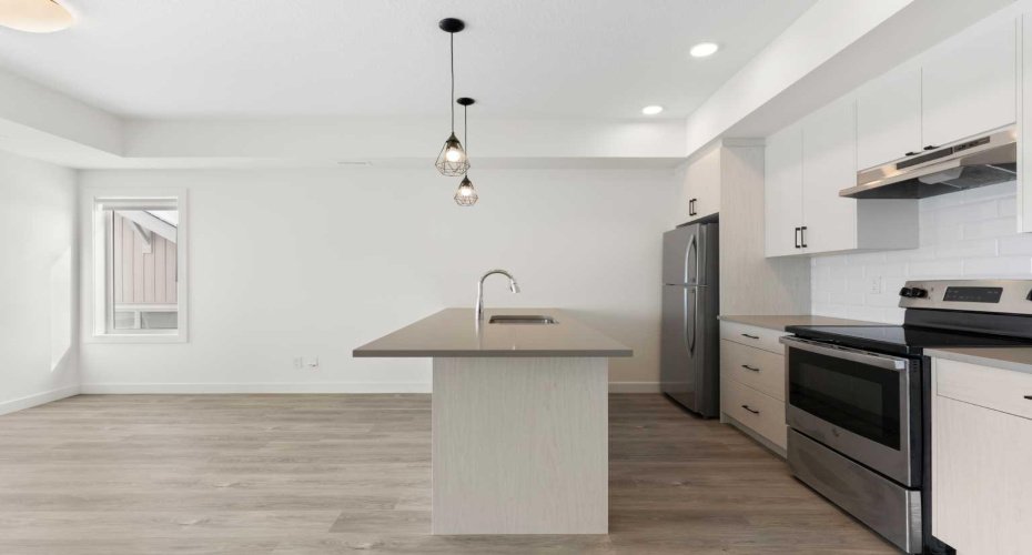 24 Rivercrest Drive, Cochrane, Alberta T4C 2C8, 2 Bedrooms Bedrooms, ,1 BathroomBathrooms,Residential,For Sale,Rivercrest,A2293822