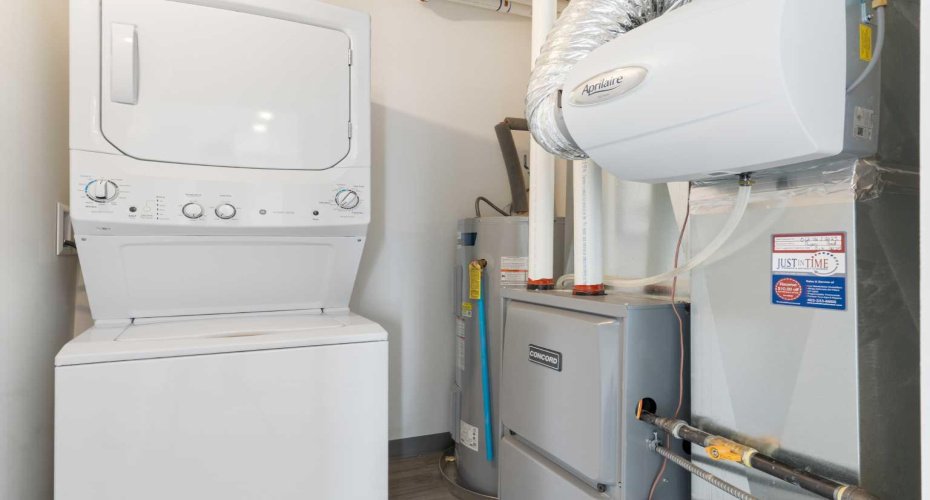 24 Rivercrest Drive, Cochrane, Alberta T4C 2C8, 2 Bedrooms Bedrooms, ,1 BathroomBathrooms,Residential,For Sale,Rivercrest,A2293822