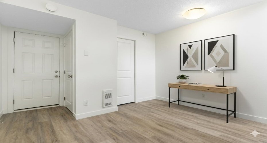 24 Rivercrest Drive, Cochrane, Alberta T4C 2C8, 2 Bedrooms Bedrooms, ,1 BathroomBathrooms,Residential,For Sale,Rivercrest,A2293822