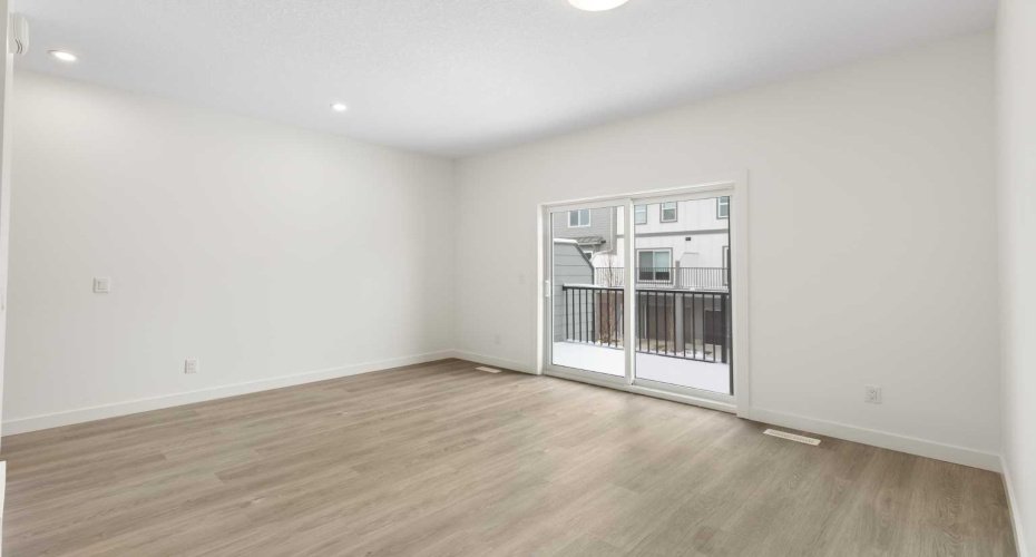 2231 81st Street, Calgary, Alberta T3H 6M4, 3 Bedrooms Bedrooms, ,3 BathroomsBathrooms,Residential,For Sale,81st,A2293829