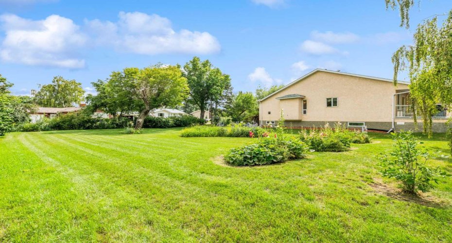 2504 19 Street, Nanton, Alberta T0L 1R0, ,Land,For Sale,19,A2293875