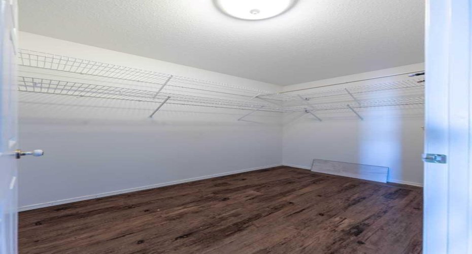 5120 49 Street, Lloydminster, Alberta T9V 0K4, 2 Bedrooms Bedrooms, ,2 BathroomsBathrooms,Residential,For Sale,49,A2291417