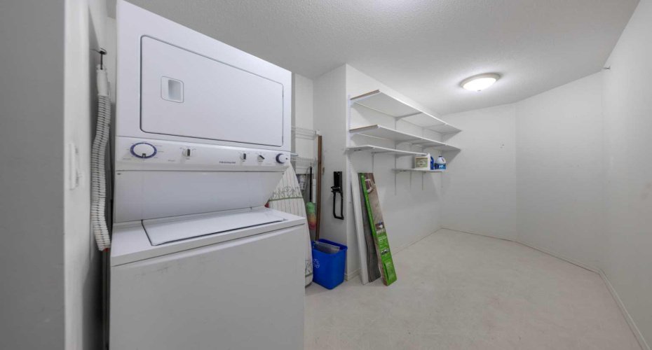 5120 49 Street, Lloydminster, Alberta T9V 0K4, 2 Bedrooms Bedrooms, ,2 BathroomsBathrooms,Residential,For Sale,49,A2291417
