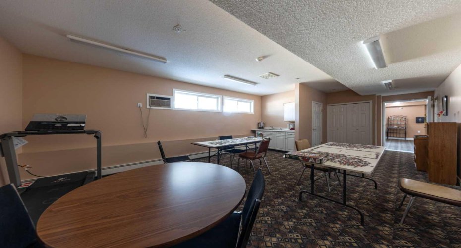 5120 49 Street, Lloydminster, Alberta T9V 0K4, 2 Bedrooms Bedrooms, ,2 BathroomsBathrooms,Residential,For Sale,49,A2291417