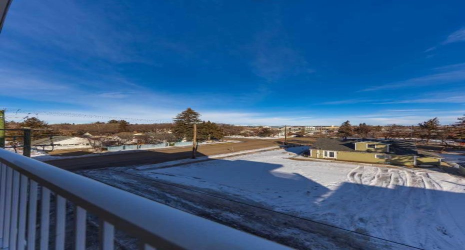 5120 49 Street, Lloydminster, Alberta T9V 0K4, 2 Bedrooms Bedrooms, ,2 BathroomsBathrooms,Residential,For Sale,49,A2291417