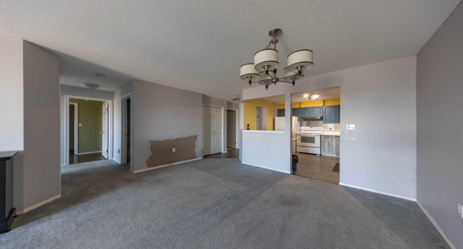 5120 49 Street, Lloydminster, Alberta T9V 0K4, 2 Bedrooms Bedrooms, ,2 BathroomsBathrooms,Residential,For Sale,49,A2291417