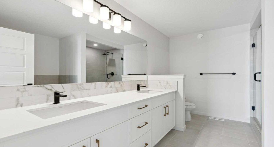 175 Herron Landing, Calgary, Alberta T3P 2R1, 3 Bedrooms Bedrooms, ,3 BathroomsBathrooms,Residential,For Sale,Herron,A2292354