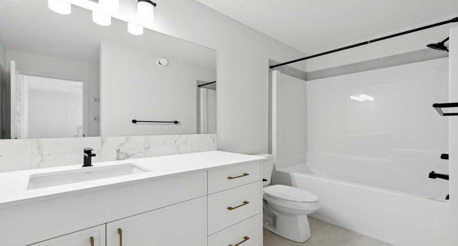 175 Herron Landing, Calgary, Alberta T3P 2R1, 3 Bedrooms Bedrooms, ,3 BathroomsBathrooms,Residential,For Sale,Herron,A2292354