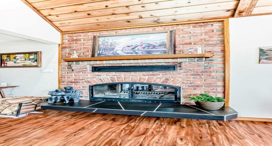 24402 Highway 595, Rural Red Deer County, Alberta T0M 0V0, 5 Bedrooms Bedrooms, ,4 BathroomsBathrooms,Residential,For Sale,Highway 595,A2292412