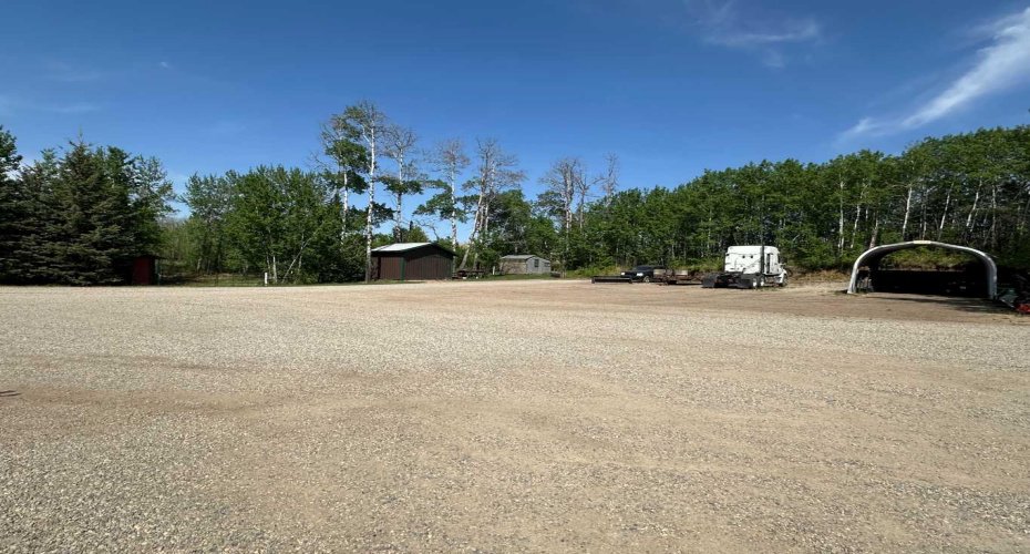 24402 Highway 595, Rural Red Deer County, Alberta T0M 0V0, 5 Bedrooms Bedrooms, ,4 BathroomsBathrooms,Residential,For Sale,Highway 595,A2292412