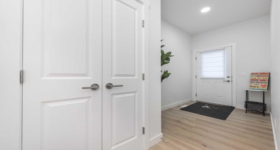 308 Sora Terrace, Calgary, Alberta T3S 0L8, 3 Bedrooms Bedrooms, ,3 BathroomsBathrooms,Residential,For Sale,Sora,A2292837