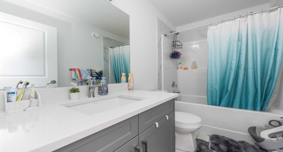 308 Sora Terrace, Calgary, Alberta T3S 0L8, 3 Bedrooms Bedrooms, ,3 BathroomsBathrooms,Residential,For Sale,Sora,A2292837