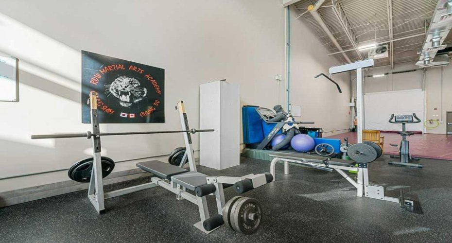 110 Commercial Drive, Rural Rocky View County, Alberta T3Z 2A7, ,Commercial,For Lease,Commercial,A2293071