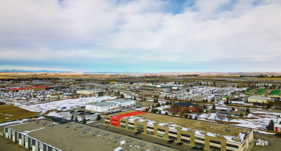 110 Commercial Drive, Rural Rocky View County, Alberta T3Z 2A7, ,Commercial,For Lease,Commercial,A2293071