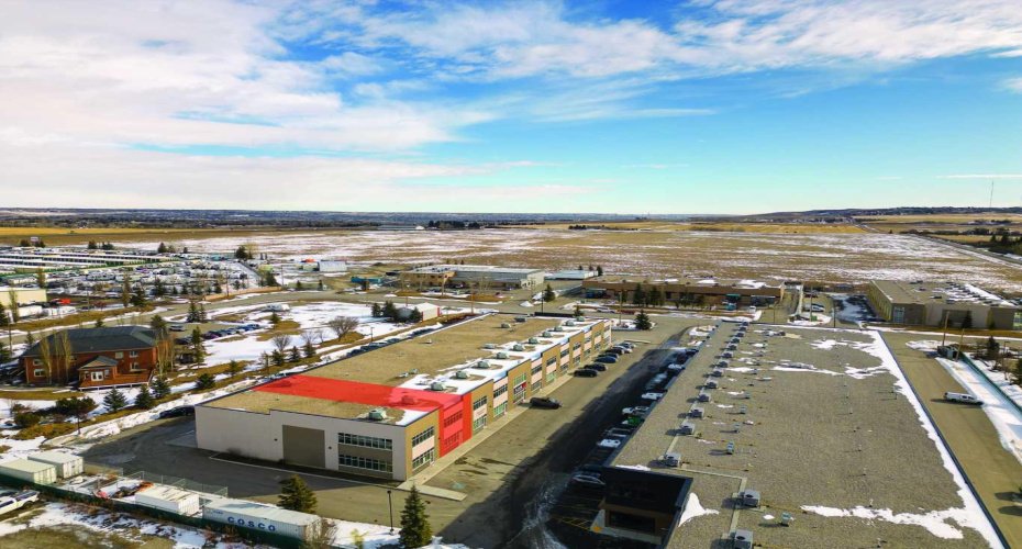 110 Commercial Drive, Rural Rocky View County, Alberta T3Z 2A7, ,Commercial,For Lease,Commercial,A2293071