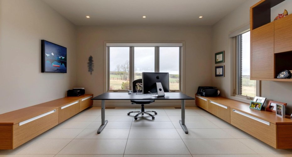 Home Office enjoys views over the rear grounds