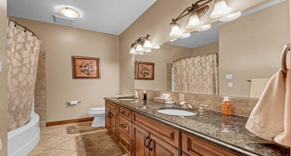 29 Sunvalley Court, Rural Cypress County, Alberta T0J 2P0, 4 Bedrooms Bedrooms, ,5 BathroomsBathrooms,Residential,For Sale,Sunvalley,A2293993
