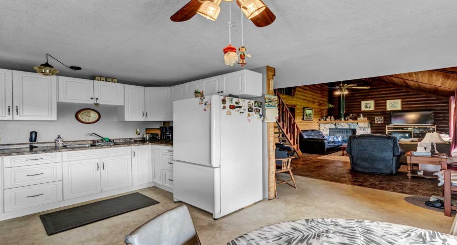 12228 Range Road 64, Rural Cypress County, Alberta T1A7G5, 2 Bedrooms Bedrooms, ,1 BathroomBathrooms,Residential,For Sale,Range Road 64,A2294021