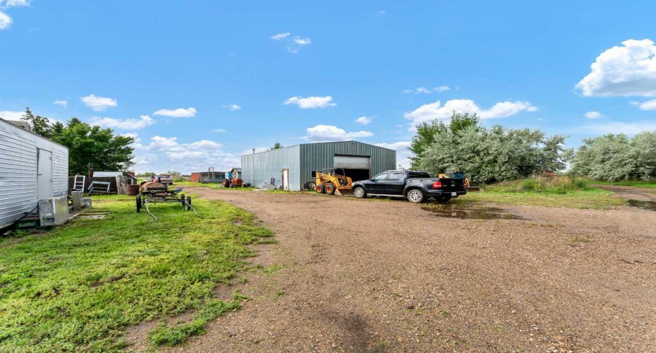 12228 Range Road 64, Rural Cypress County, Alberta T1A7G5, 2 Bedrooms Bedrooms, ,1 BathroomBathrooms,Residential,For Sale,Range Road 64,A2294021