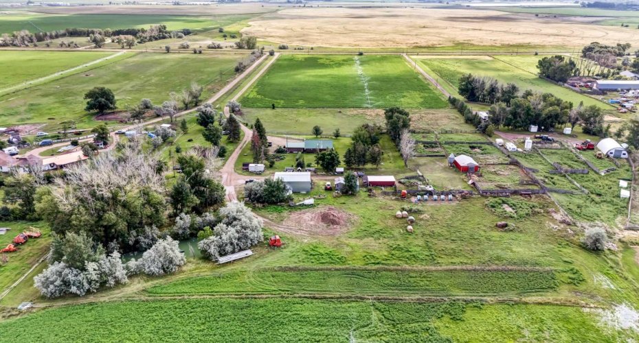 12228 Range Road 64, Rural Cypress County, Alberta T1A7G5, 2 Bedrooms Bedrooms, ,1 BathroomBathrooms,Residential,For Sale,Range Road 64,A2294021
